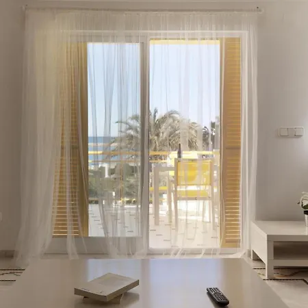 110 Alberca 7-6 Dénia