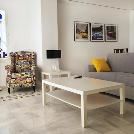 110 Alberca 7-6 Apartamento *