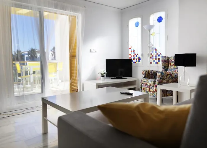 110 Alberca 7-6 * Dénia